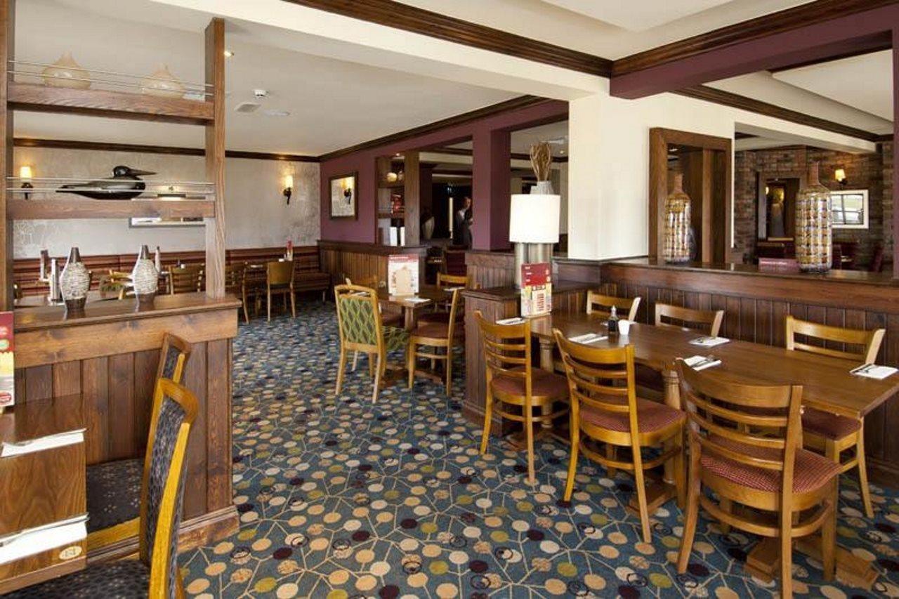 Premier Inn บิสเตอร์ ภายนอก รูปภาพ